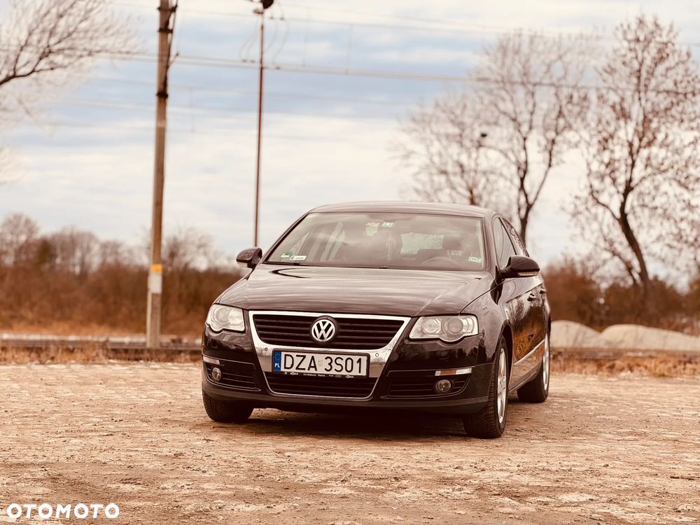 Volkswagen Passat - 8
