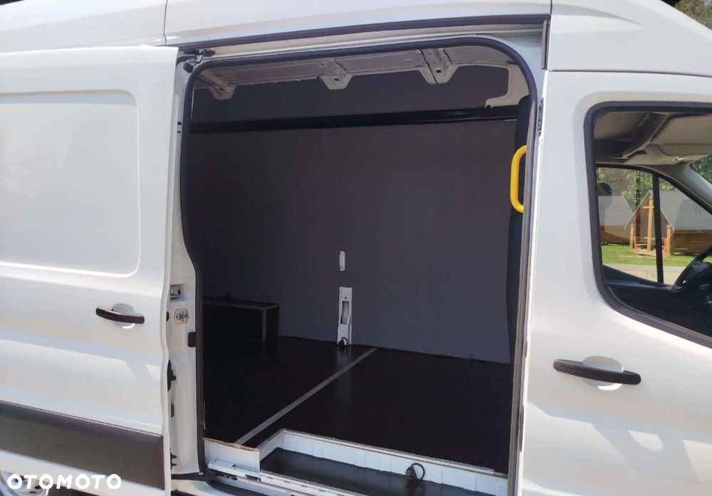 Ford Transit - 31