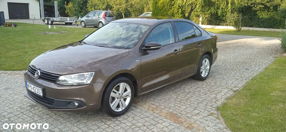 Volkswagen Jetta 1.4 TSI Match - 2