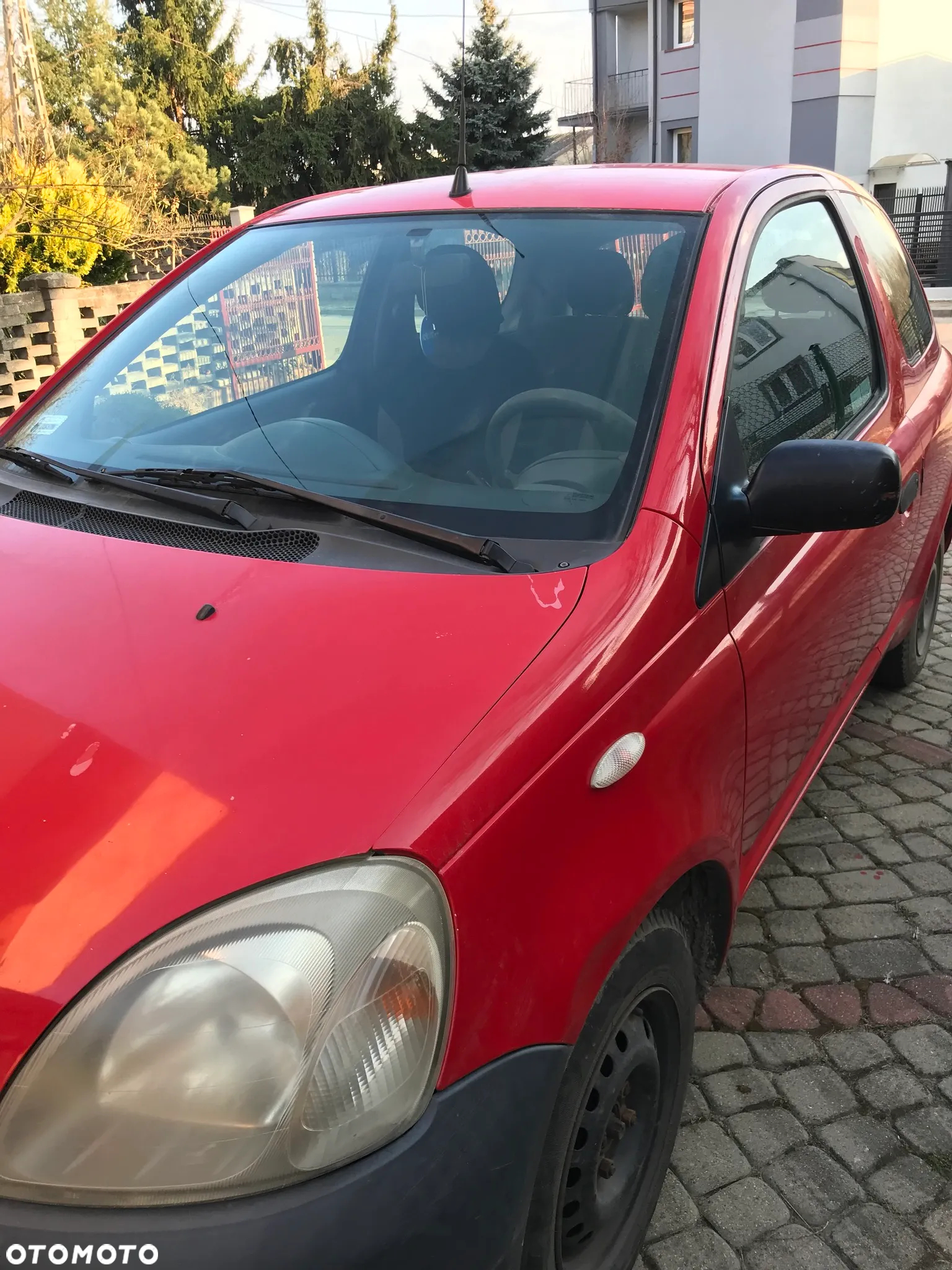 Toyota Yaris 1.0 Base - 5