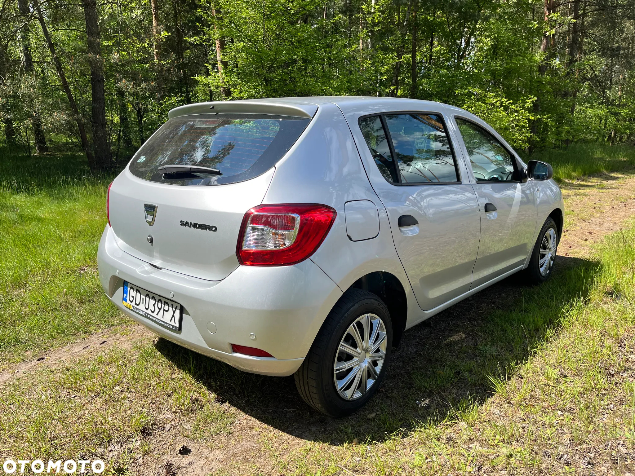 Dacia Sandero 1.2 16V Ambiance - 13