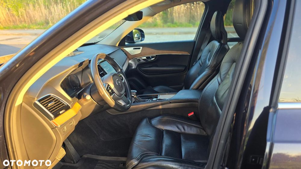 Volvo XC 90 D5 AWD Inscription 7os - 8