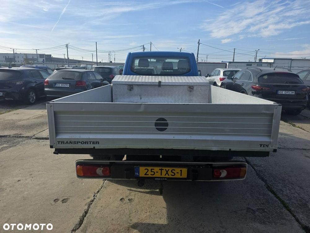 Volkswagen Transporter - 6