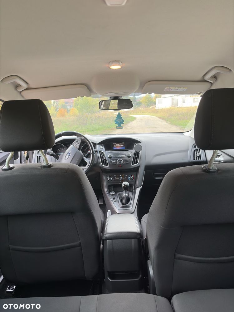 Ford Focus - 14