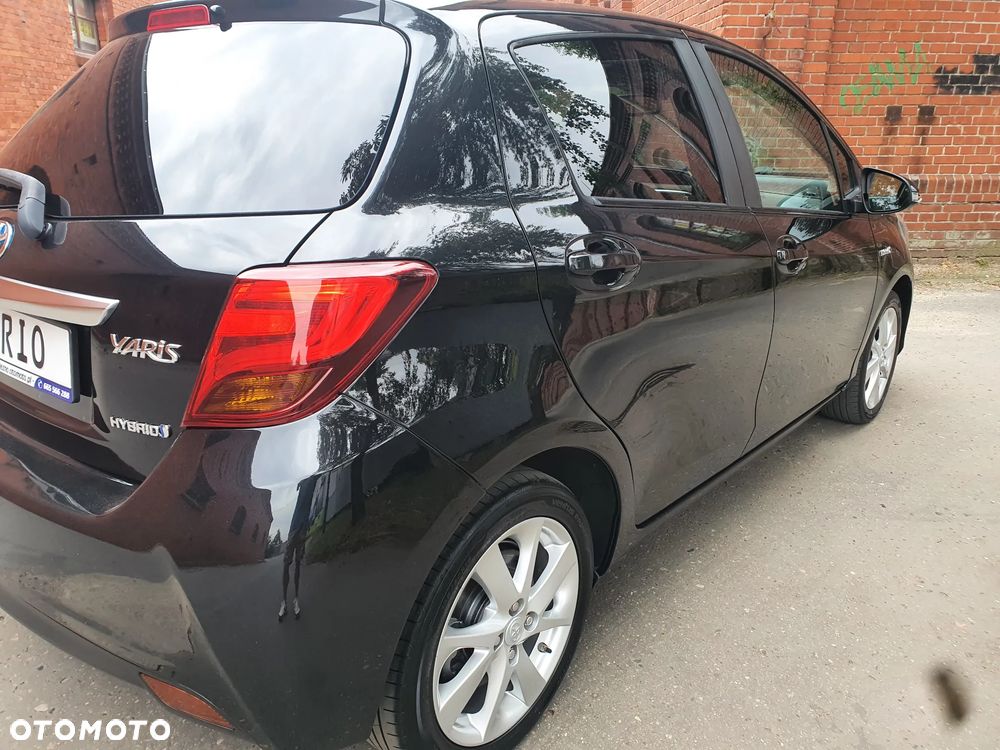 Toyota Yaris 1.5 VVT-i Lounge - 5