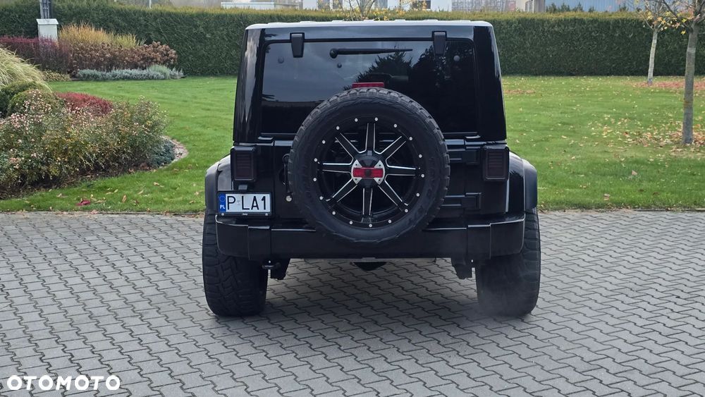 Jeep Wrangler - 11