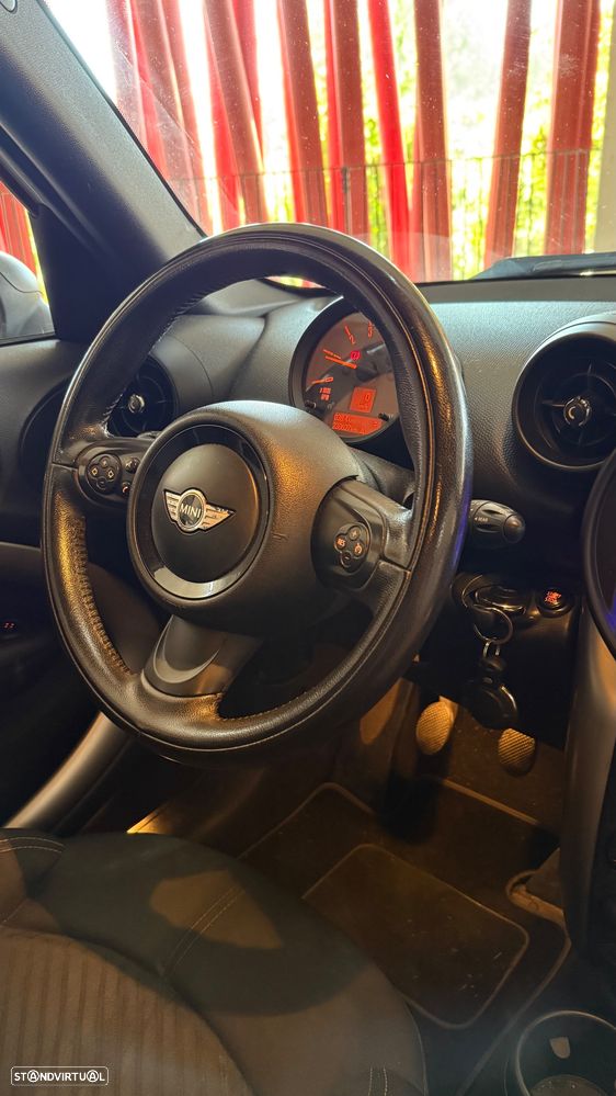 MINI Countryman One D - 16