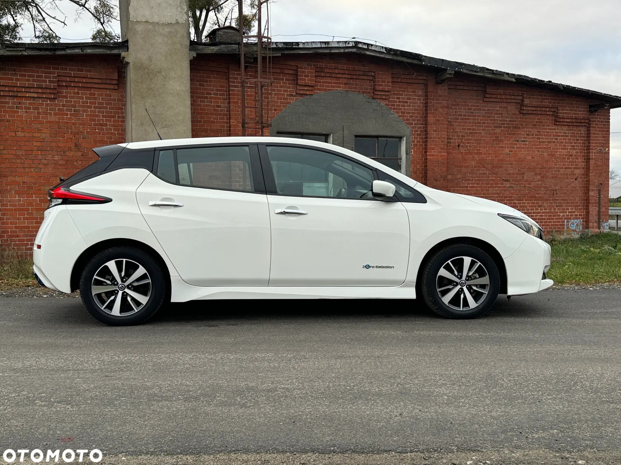 Nissan Leaf 40 kWh N-Connecta - 7