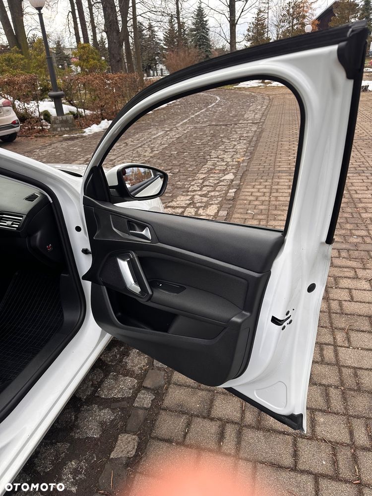 Peugeot 308 BlueHDi FAP 120 Stop&Start Active - 32