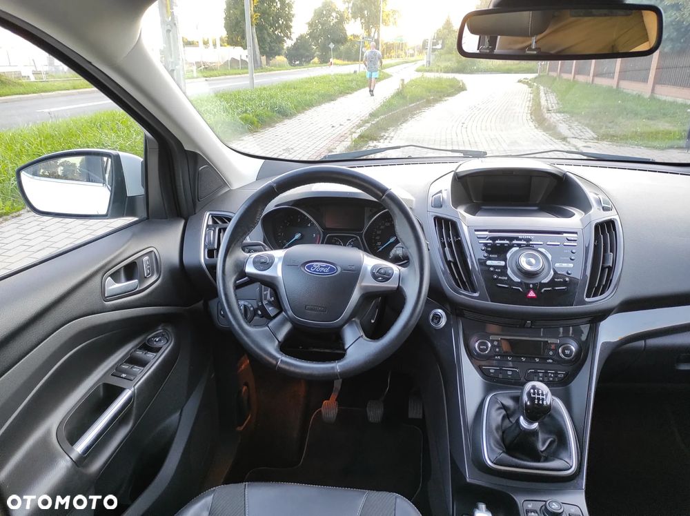 Ford Kuga - 7