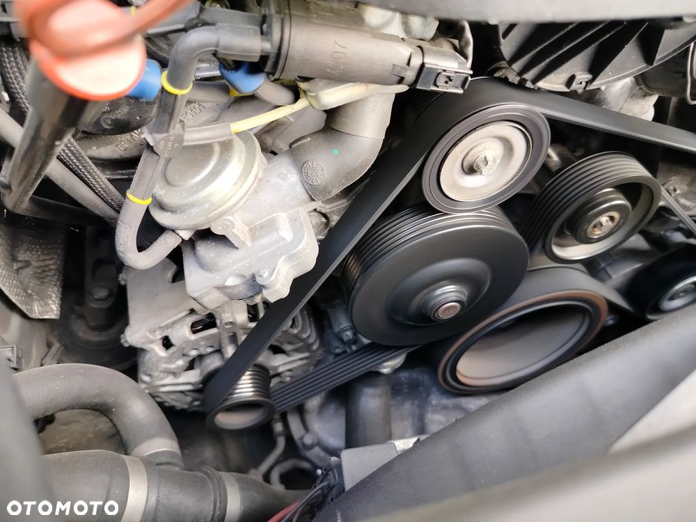 Mercedes-Benz Klasa E 280 4-Matic T Elegance - 26