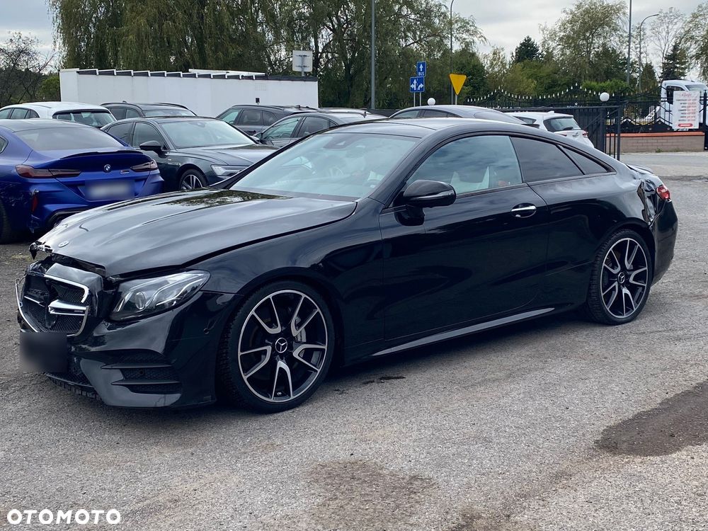 Mercedes-Benz Klasa E AMG 53 Coupe 4-Matic+ 9G-TRONIC - 11