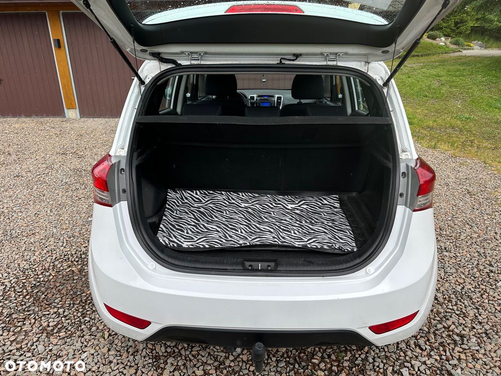 Hyundai ix20 - 11