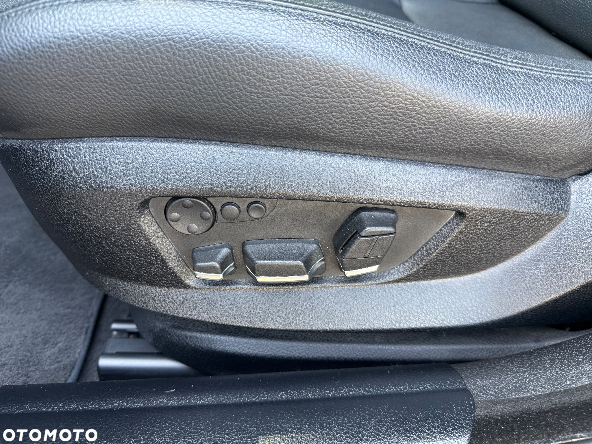 BMW Seria 5 528i xDrive Touring Sport-Aut Luxury Line - 8
