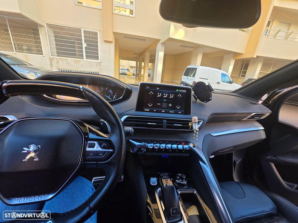 Peugeot 3008 2.0 BlueHDi GT EAT6 - 22