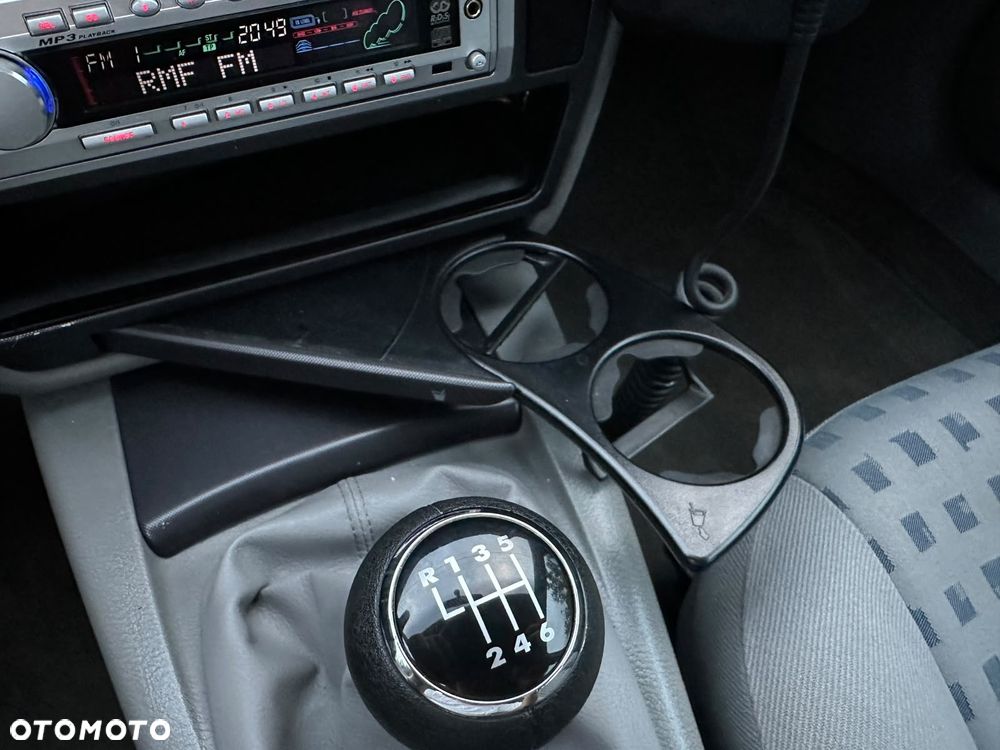 Volkswagen Passat 1.9 TDI - 22
