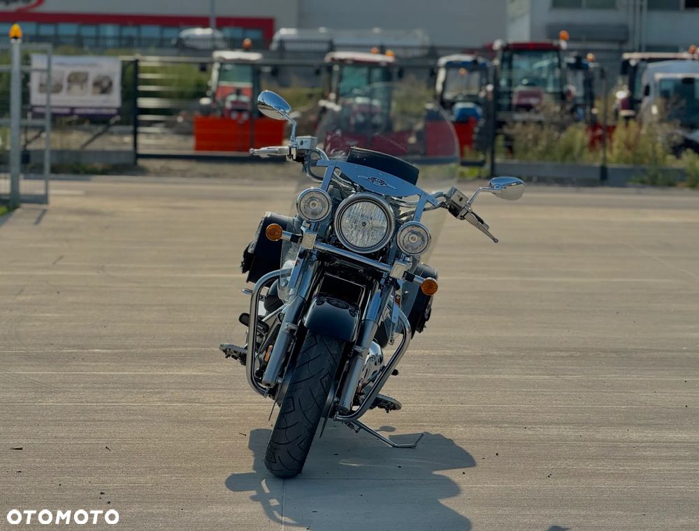 Suzuki Boulevard - 3