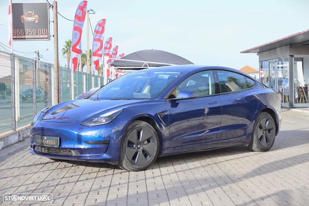 Tesla Model 3 Standard Range Plus RWD - 2