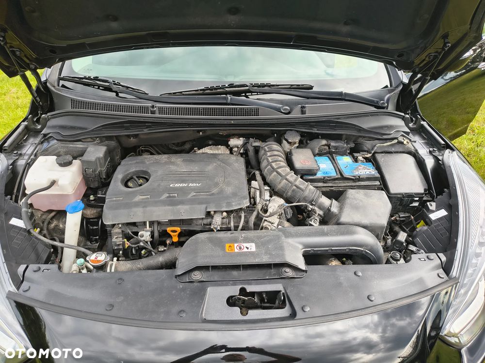 Hyundai i40 Kombi 1.7 CRDi DCT Premium - 20
