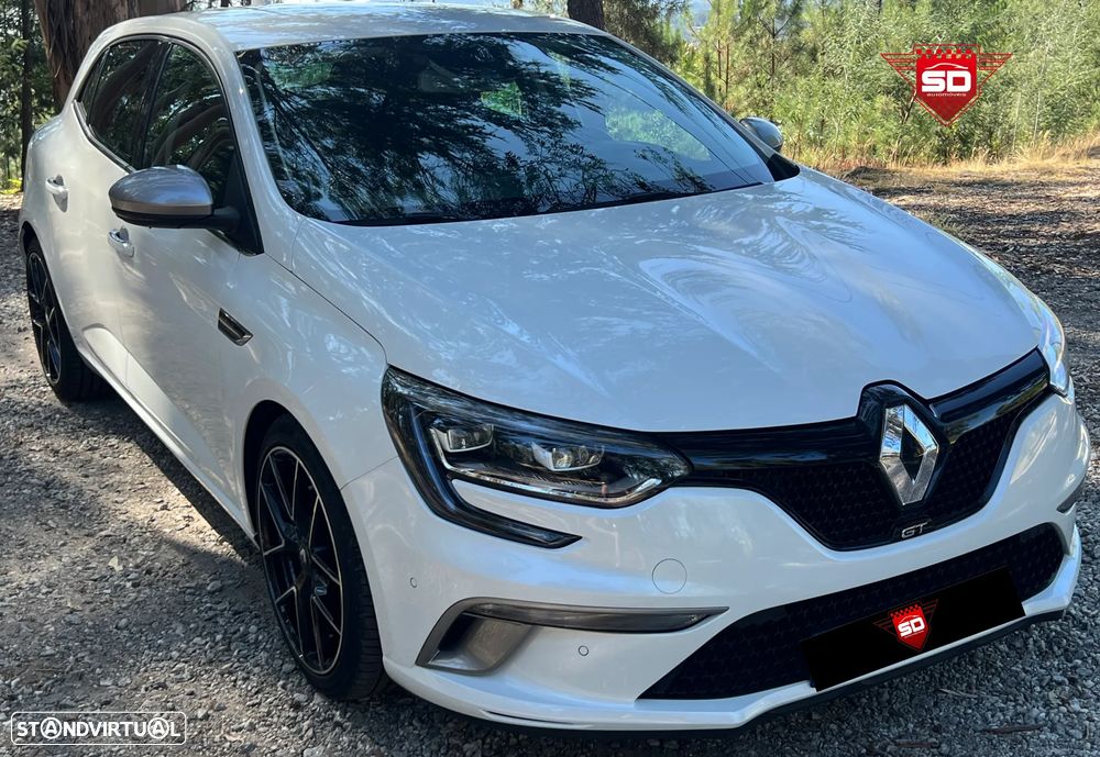 Renault Mégane 1.6 TCe GT EDC - 10