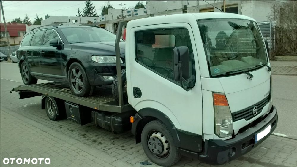 Nissan Cabstar - 1