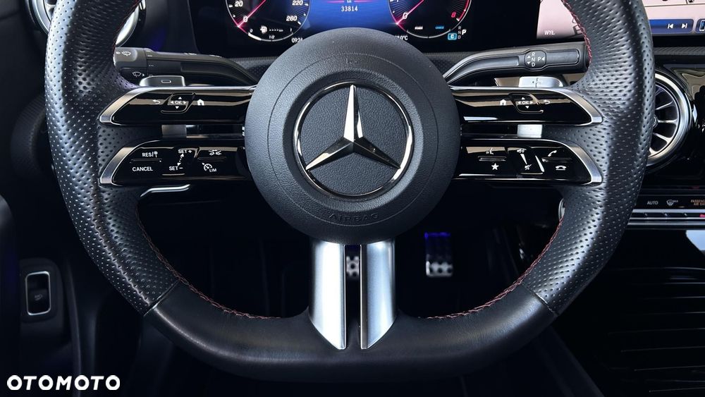 Mercedes-Benz CLA 180 7G-DCT - 15