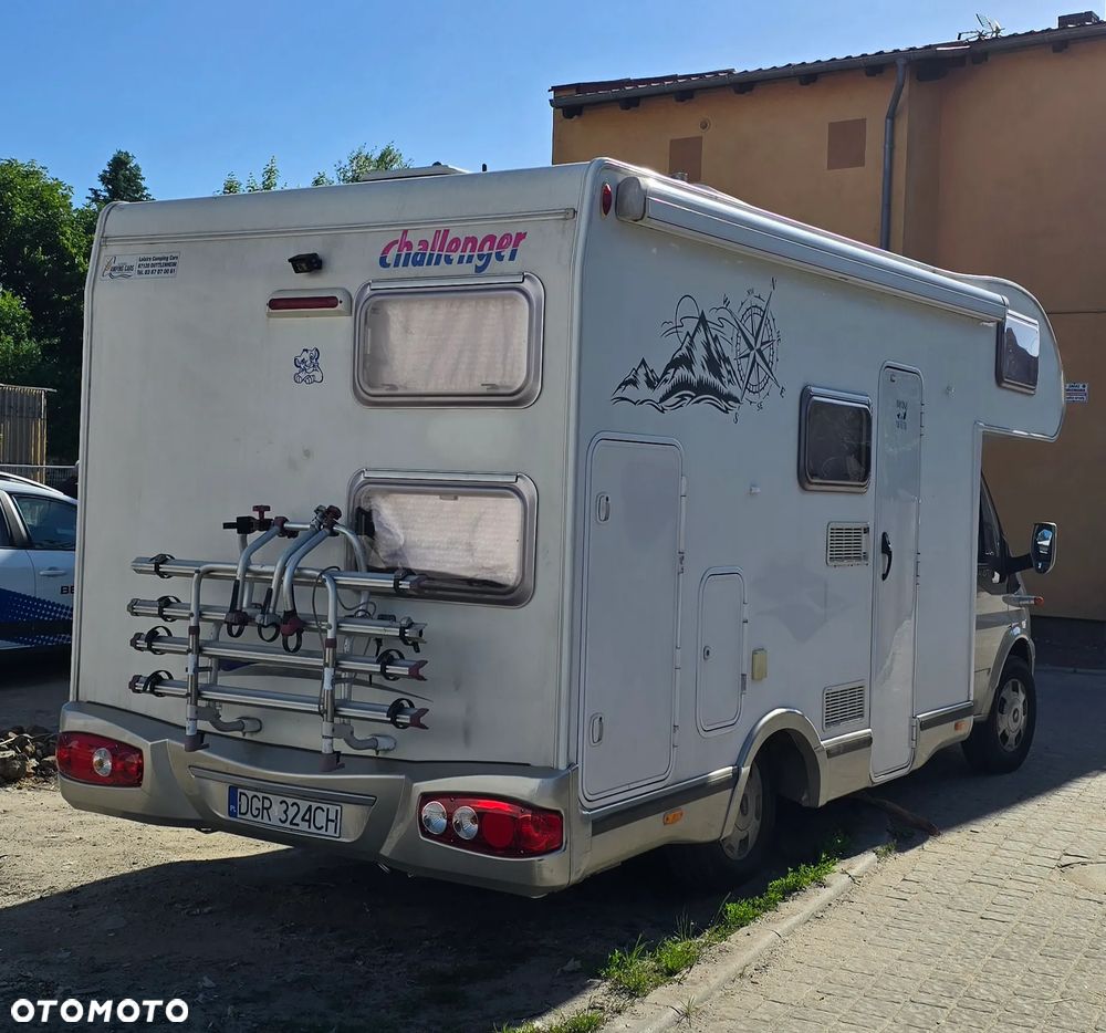 Ford Transit Challenger Genesis - 3