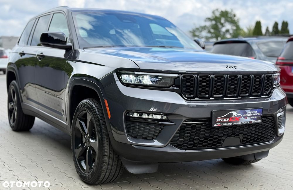 Jeep Grand Cherokee - 8