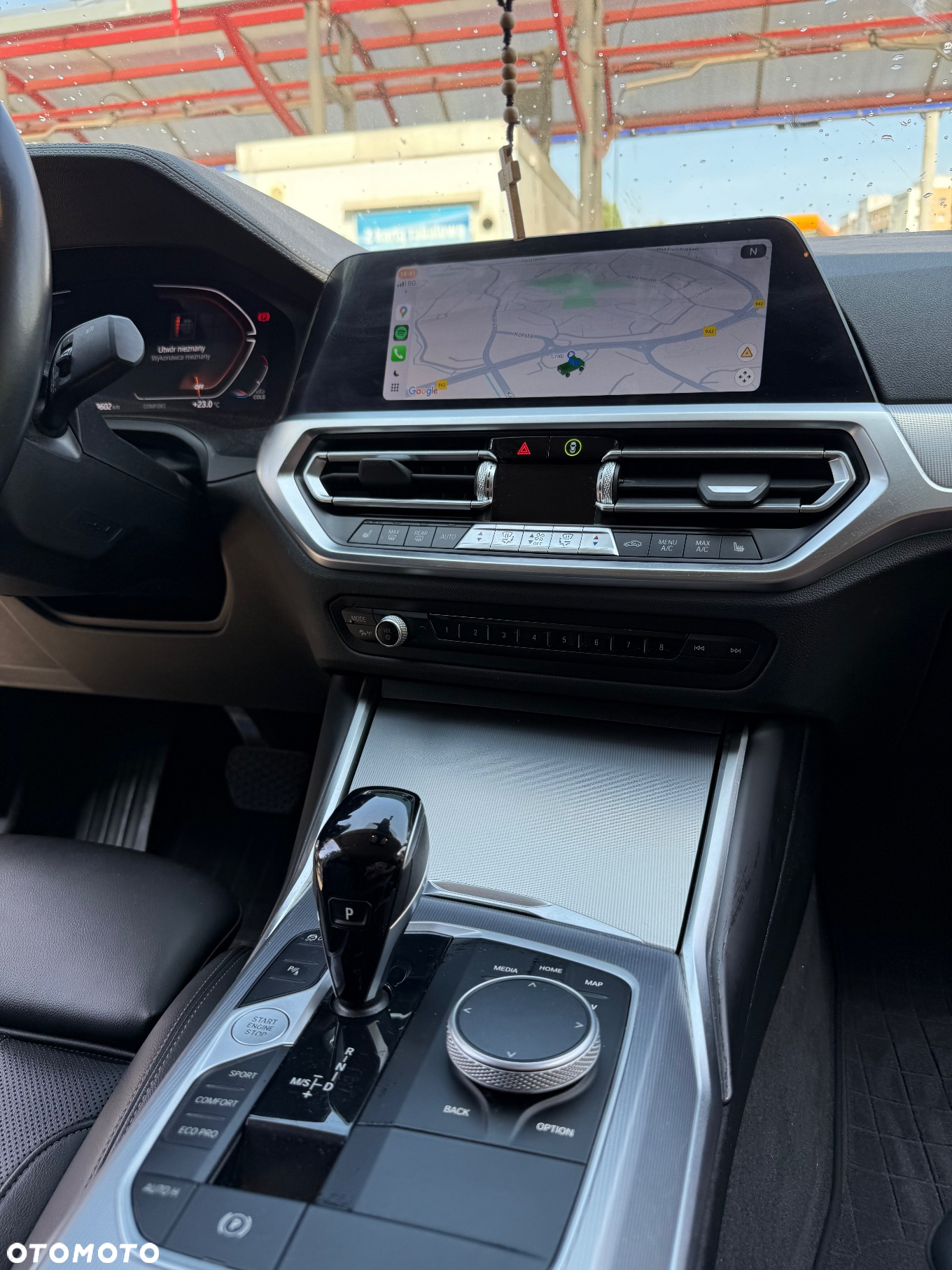 BMW Seria 3 318d Luxury Line - 14