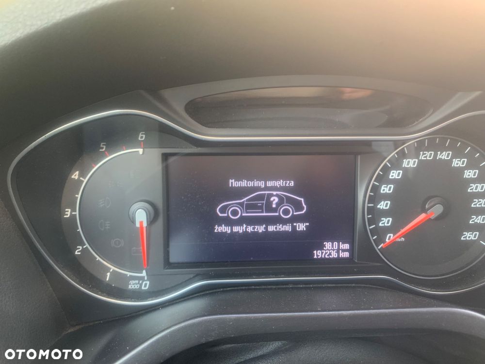 Ford Galaxy 2.0 TDCi Titanium - 23