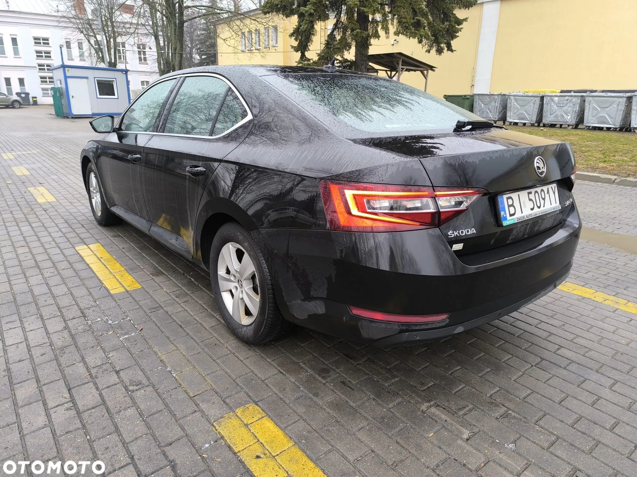 Skoda Superb 2.0 TDI Style DSG - 3