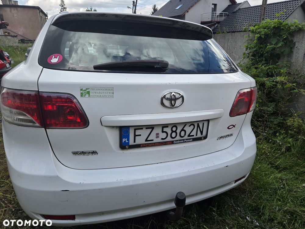 Toyota Avensis - 3