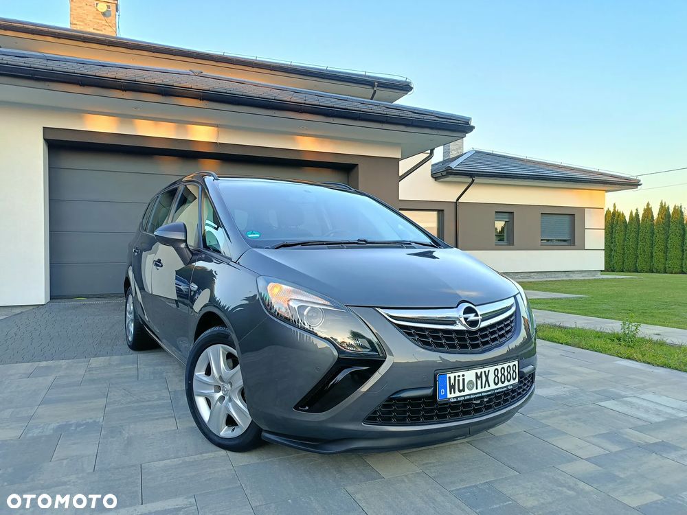 Opel Zafira - 1