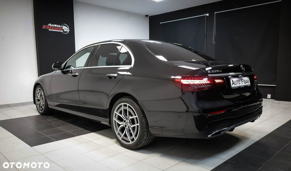 Mercedes-Benz Klasa E - 8