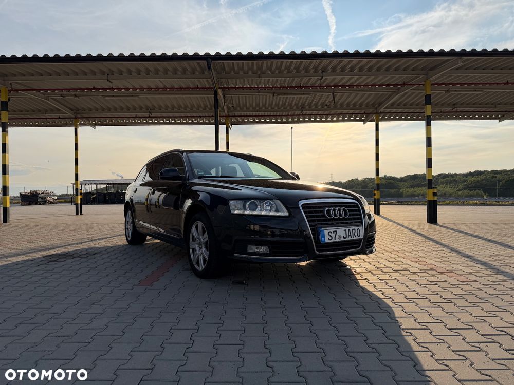 Audi A6 Avant - 1