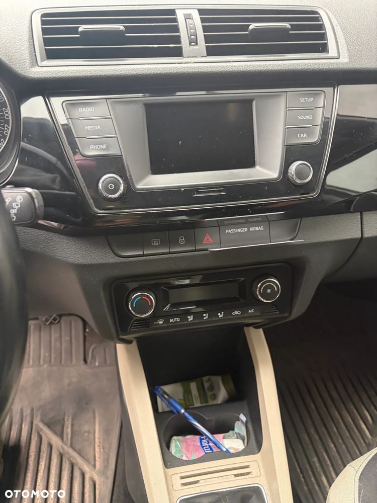 Skoda Fabia - 6