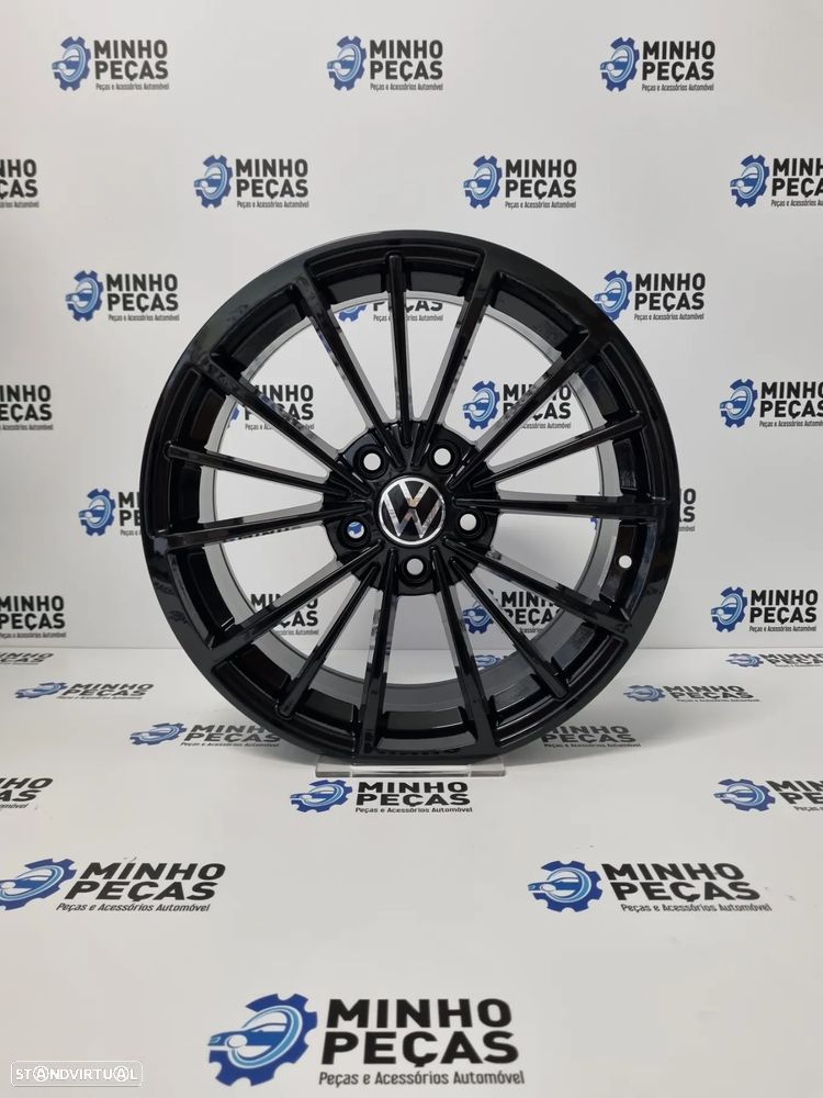 Jantes Golf 8 VIII Clubsport em 17 Preto Brilho (5x112) - 8