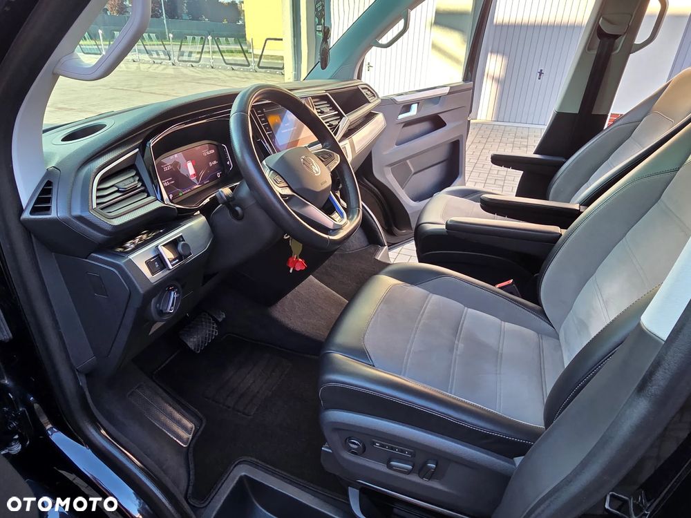 Volkswagen Multivan - 31