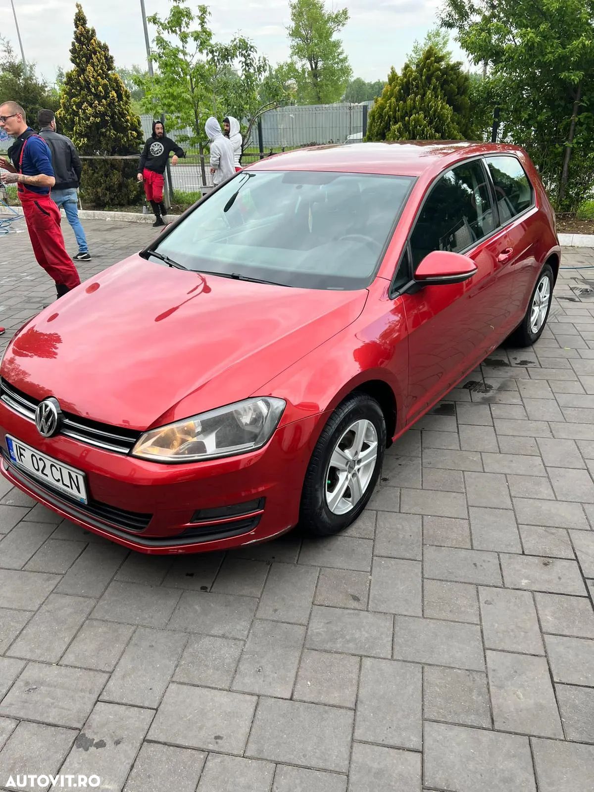 Volkswagen Golf 1.2 TSI Trendline - 1
