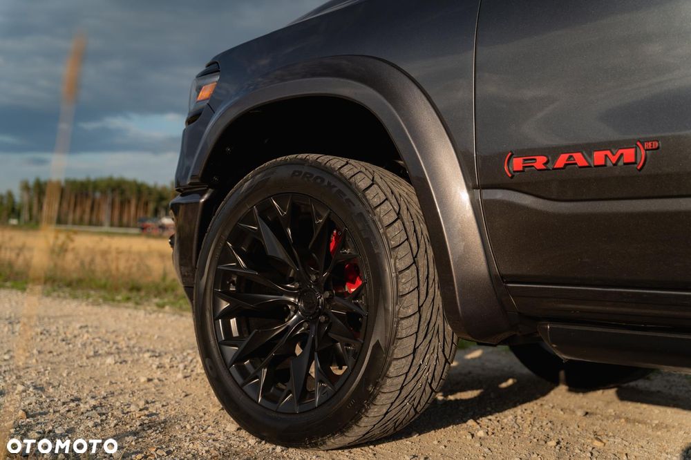 RAM 1500 Crew Cab Shortbed Limited - 35