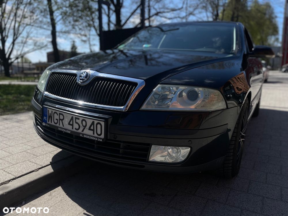 Skoda Octavia 1.9 TDI DPF DSG SPORT EDITION - 2