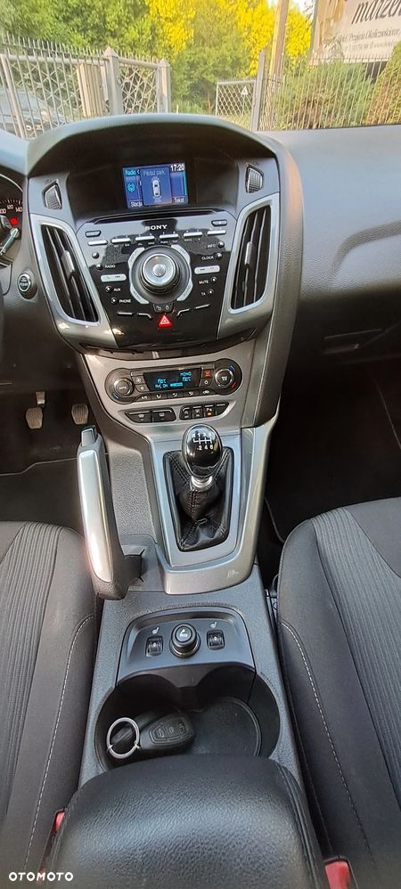 Ford Focus - 12