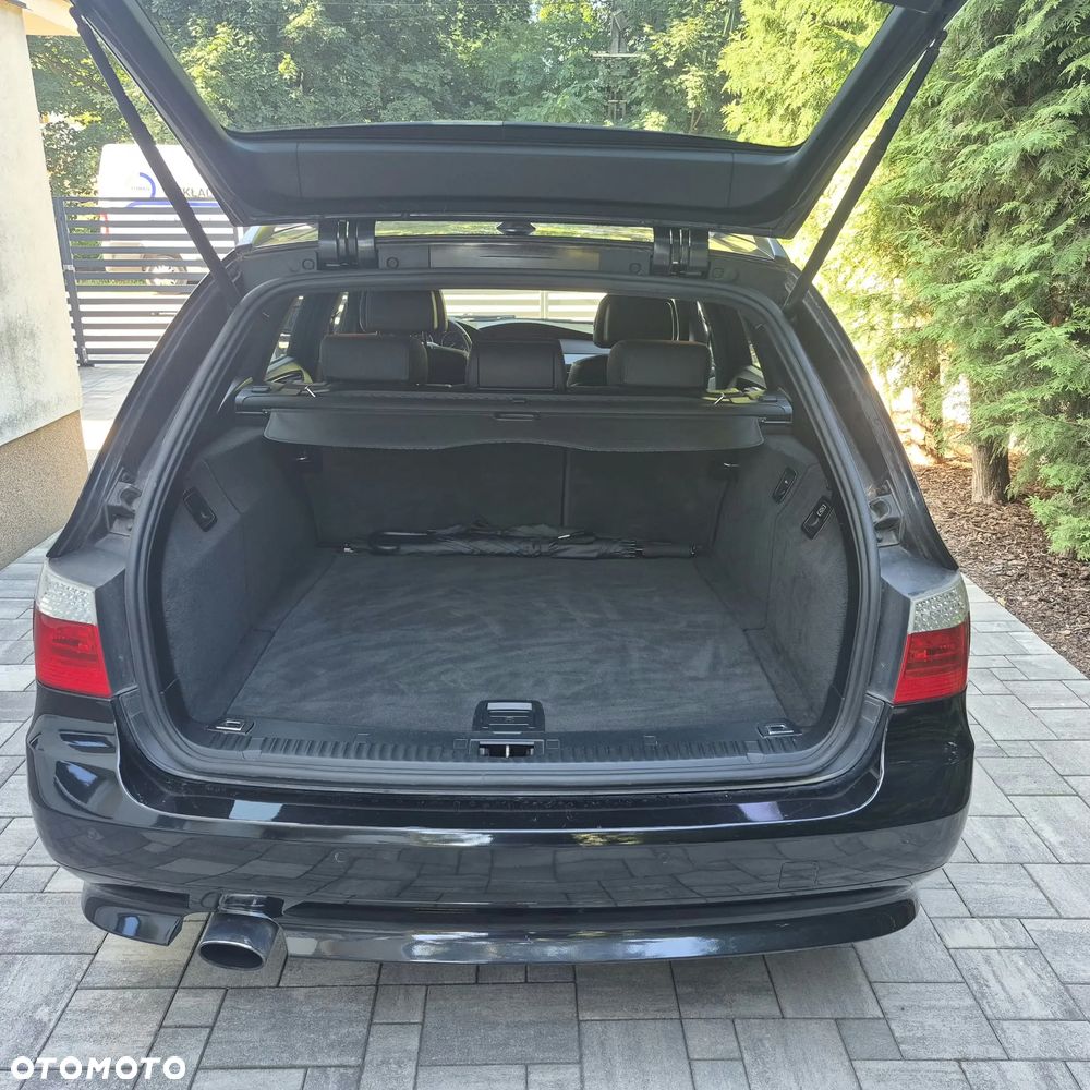 BMW Seria 5 520d - 8