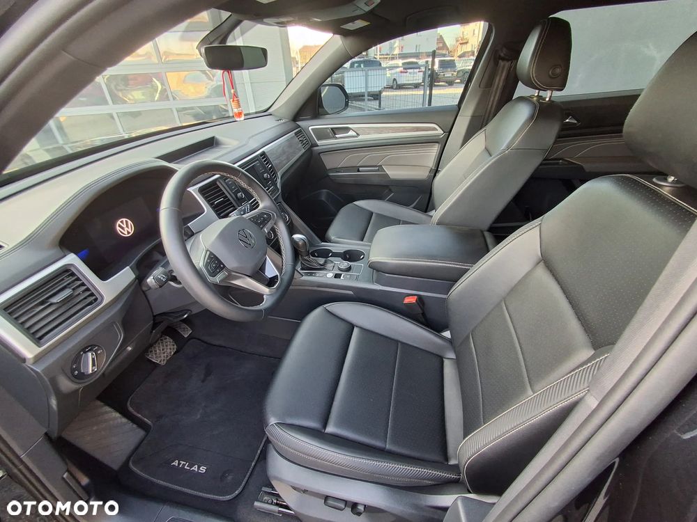 Volkswagen Atlas - 9