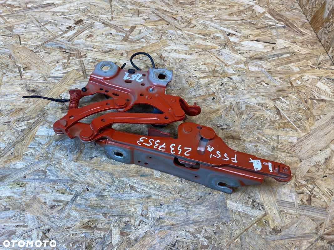 ZAWIAS MASKI LEWY PIROTECHNICZNY NABÓJ MINI F55 F56 F57 7300565 - 4