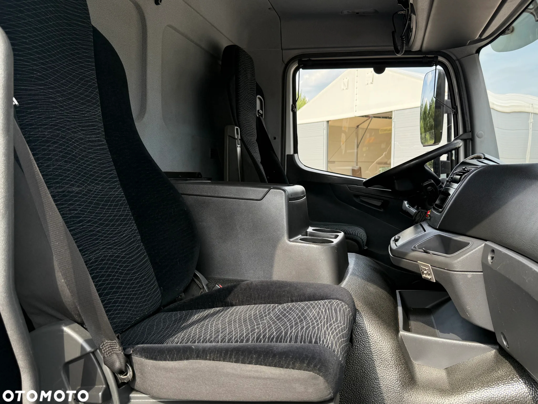 Mercedes-Benz ATEGO 1227 - 11