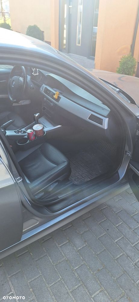 BMW Seria 3 320d - 8