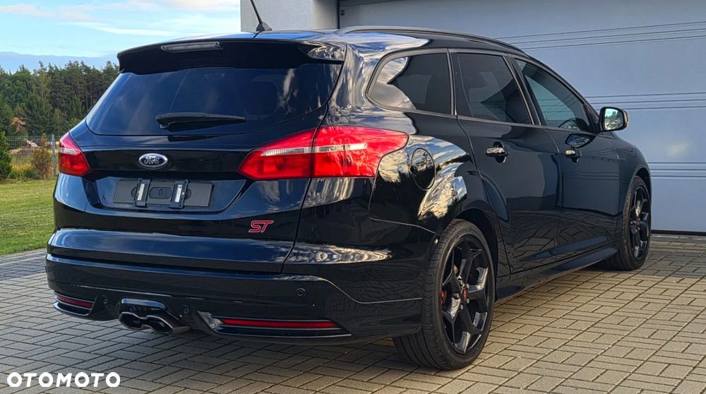 Ford Focus ST2 - 6