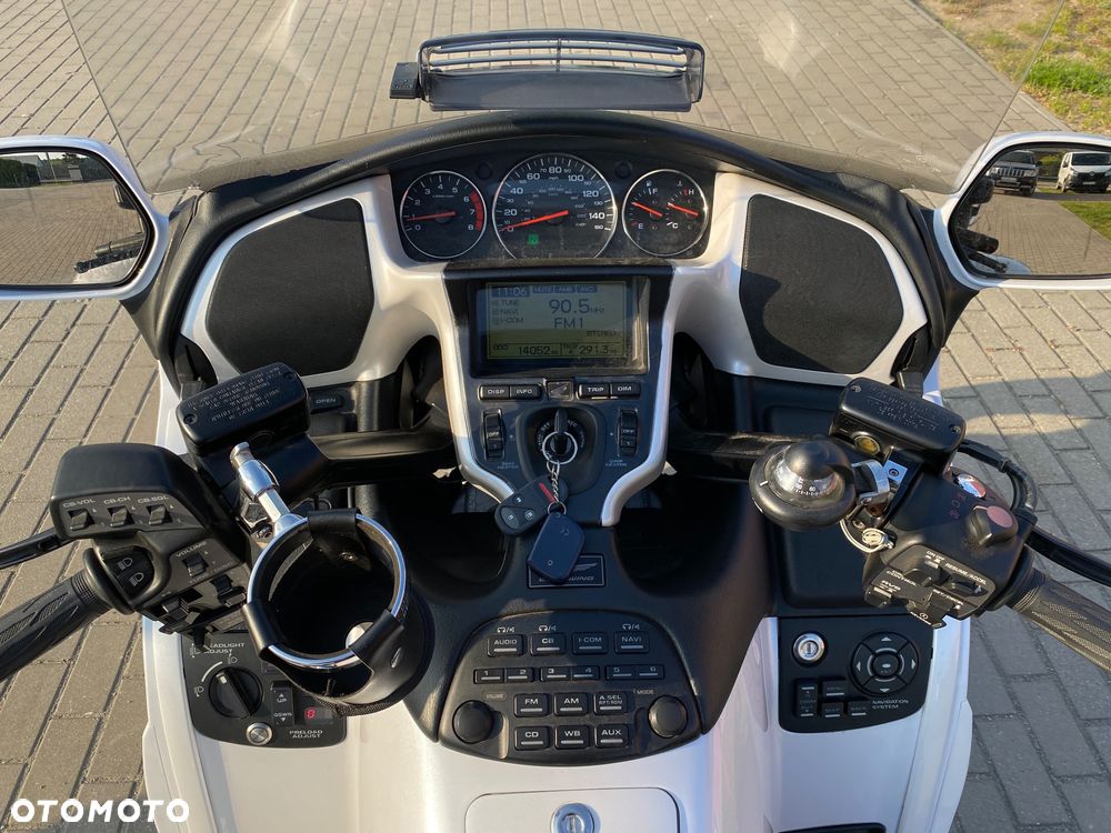 Honda GL - 11