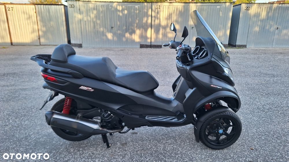 Piaggio MP-3 - 12